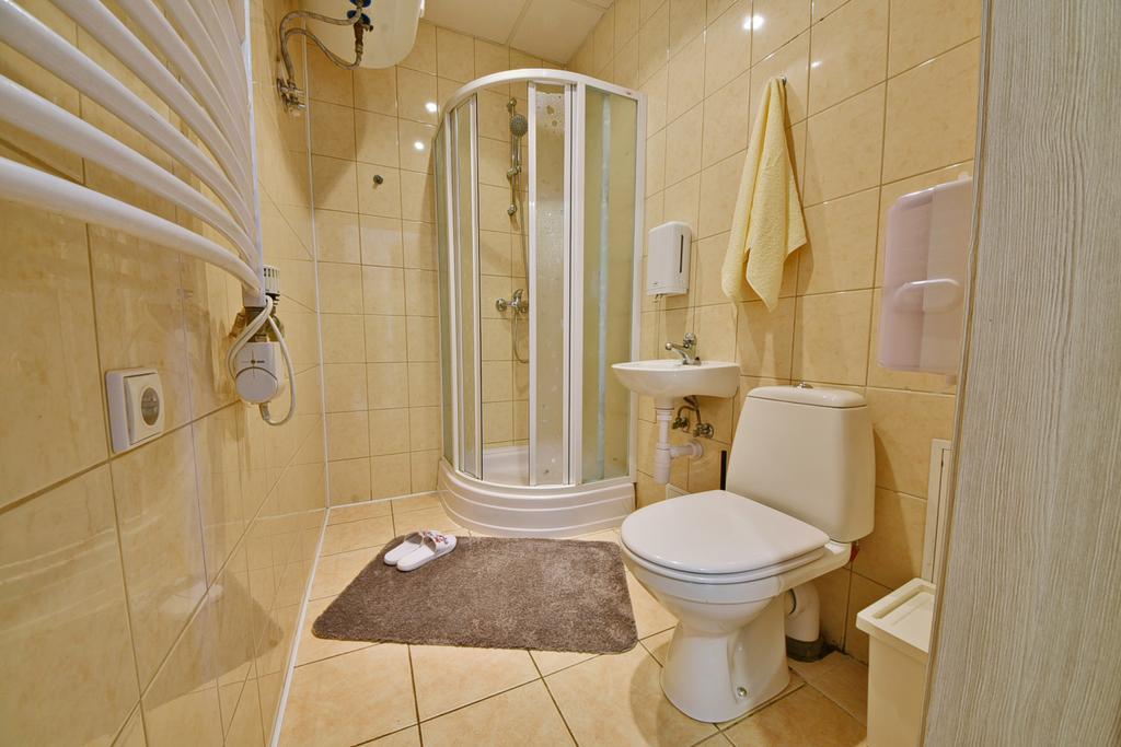 Laisves Avenue Hostel "Easy Kaunas" Εξωτερικό φωτογραφία