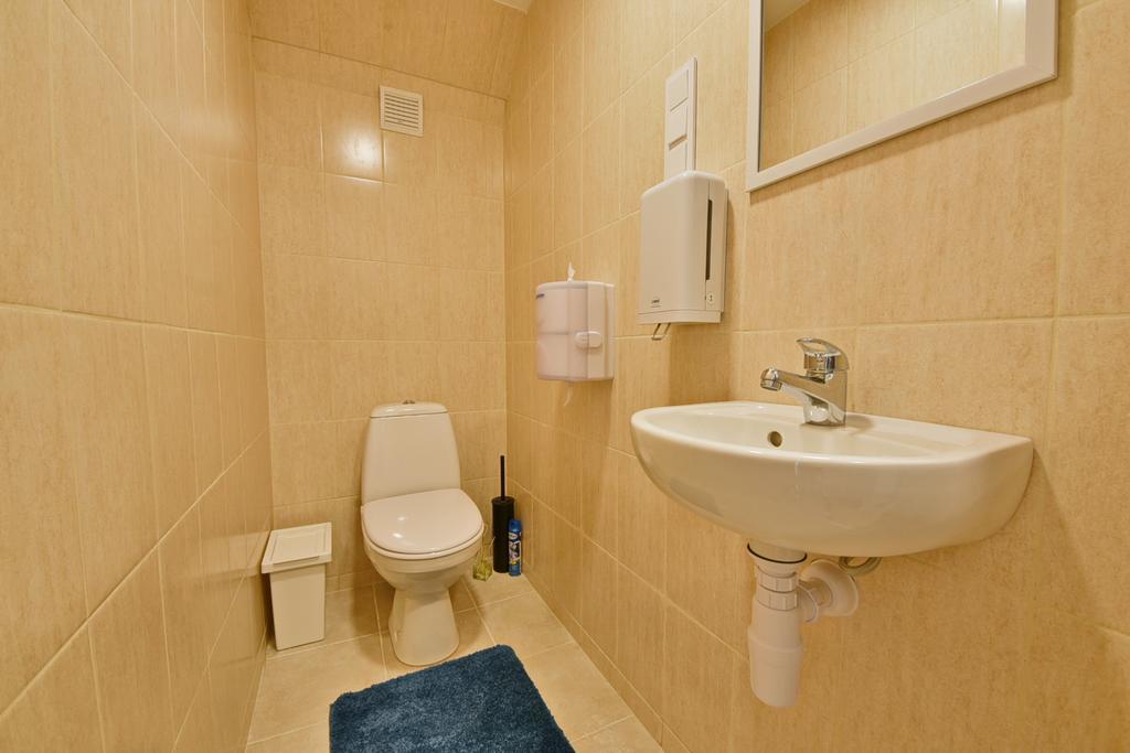 Laisves Avenue Hostel "Easy Kaunas" Εξωτερικό φωτογραφία